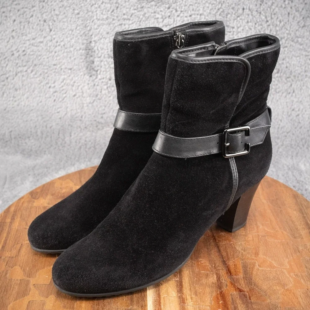 Clarks‎ Artisan Inside Zip Black Buckle Ankle Boots Womens Size 8 M